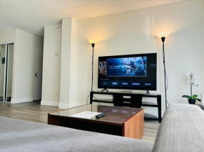 Cozy 1 Bedroom Condo with Parking